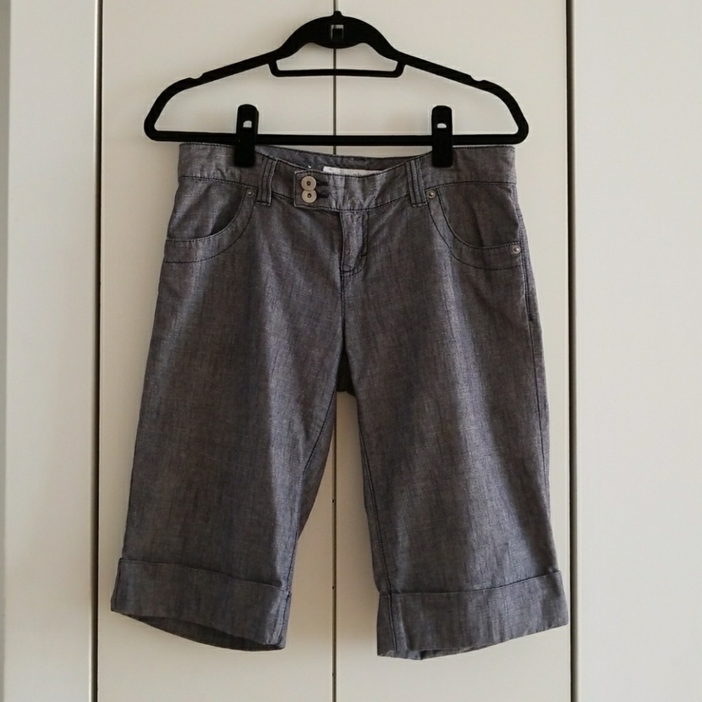 Calvin Klein Choice Chambray Capris
